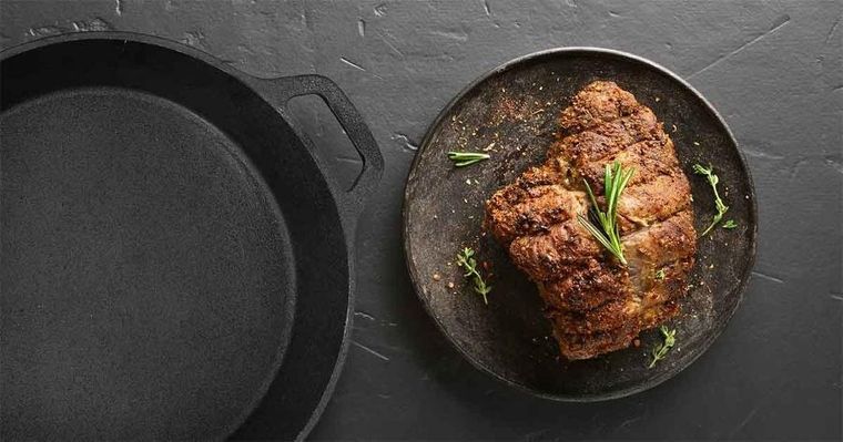 Hage, patelnia żeliwna z uchem, 31 cm