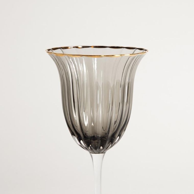 Homla, Scuro, kieliszek do wina, czarny ze złotym rantem, 0,45l