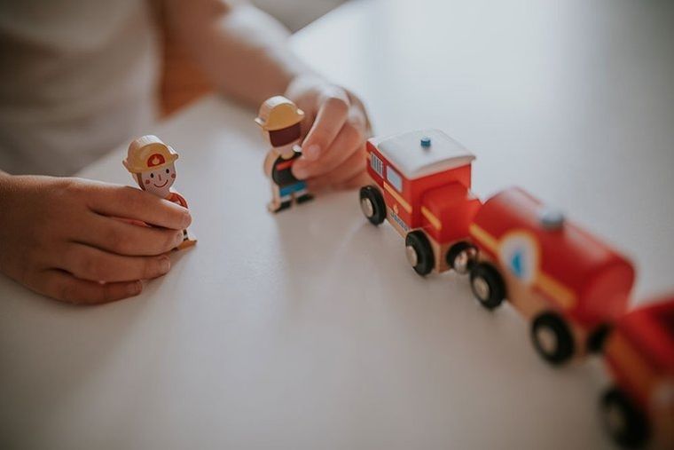 Janod, Story, Straż pożarna, pociąg drewniany