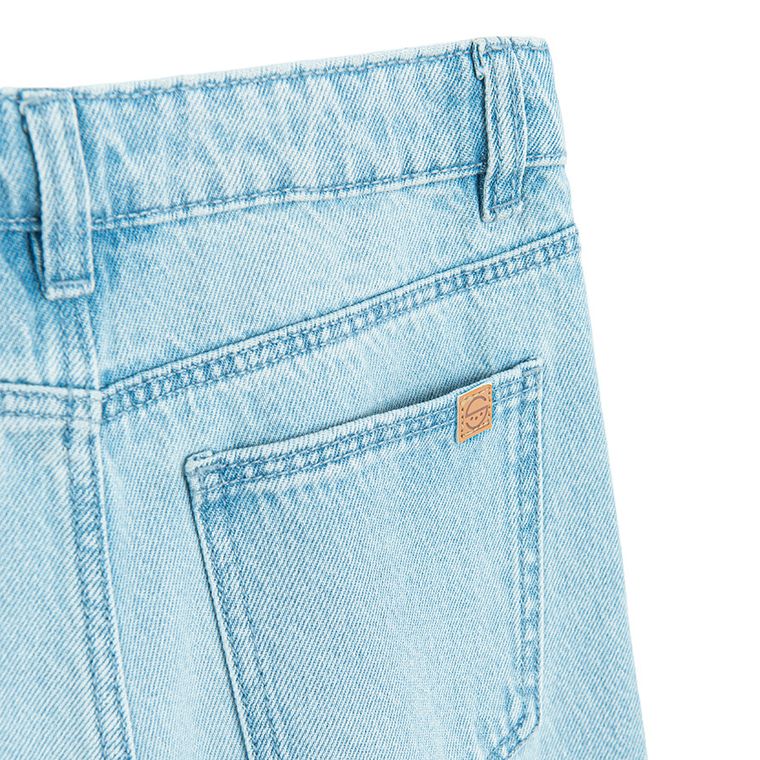 Jeansowe spodnie wide w stokrotki Cool Club