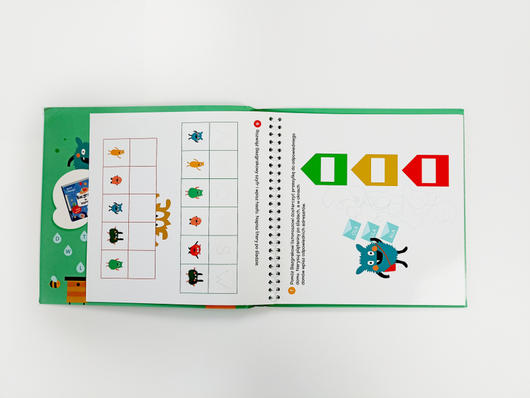 Kapitan Nauka. Bazgraki i alfabet