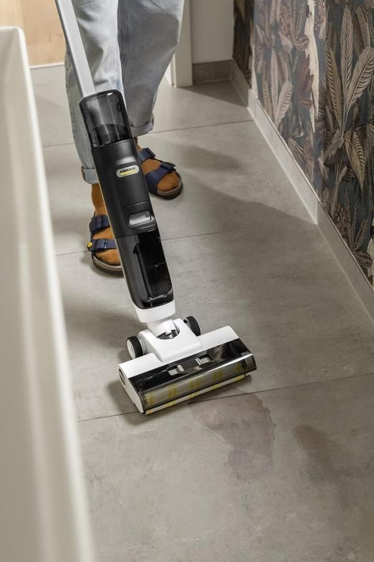 Karcher, mop elektryczny z funkcją odkurzania