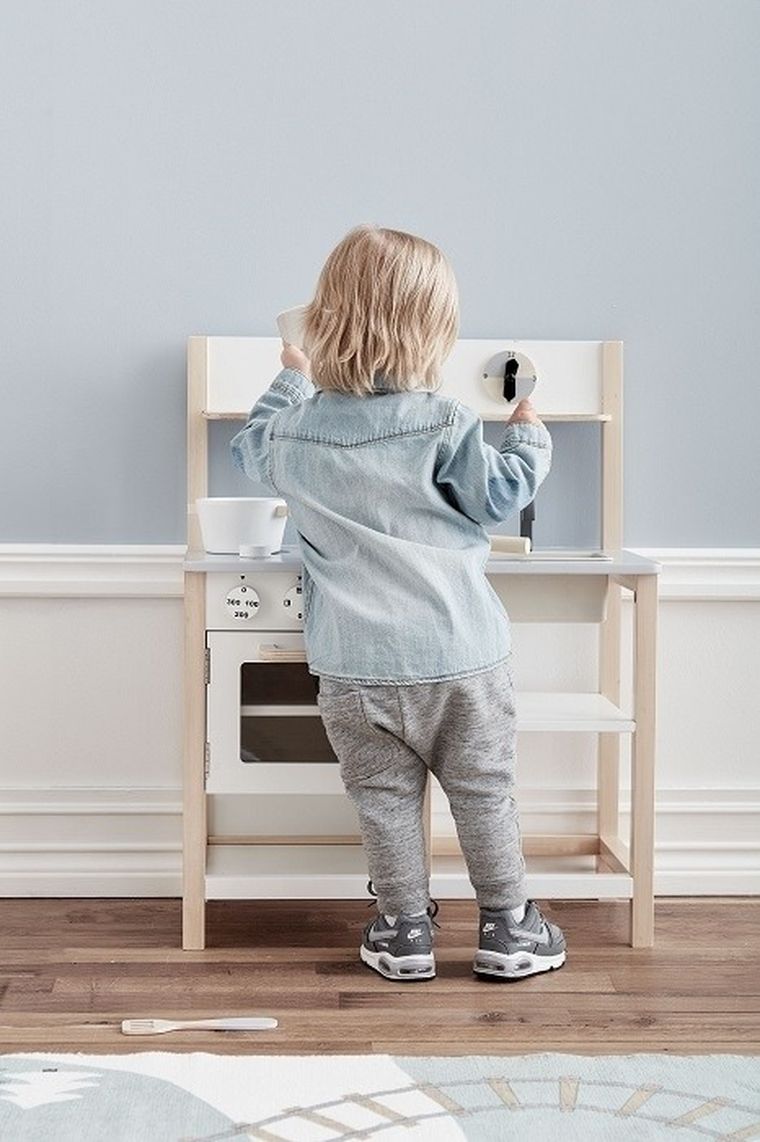 Kid's Concept, Kid's Hub, drewniana kuchnia dla dzieci