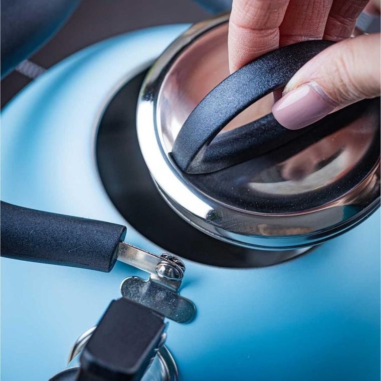 Kinghoff, czajnik z gwizdkiem, niebieski, 1,8l