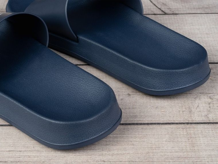 Klapki damskie, granatowe, Lotto Lathi