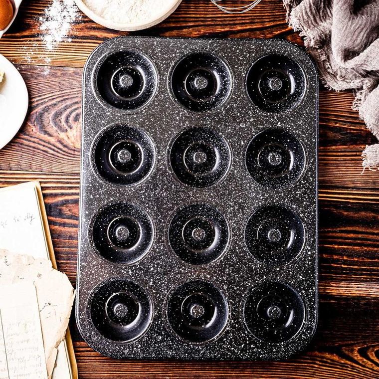 Klausberg, granitowa forma do pieczenia, 12 pączków donut