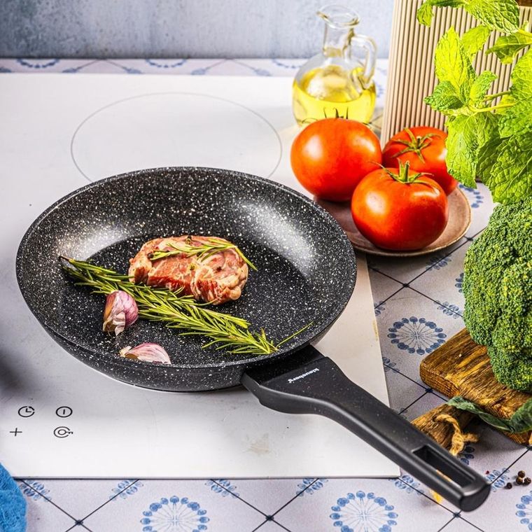 Klausberg, patelnia marmurkowa, kb-7988