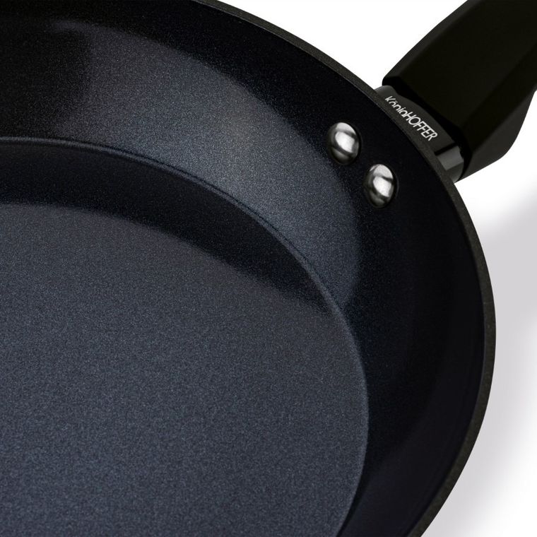 Könighoffer, patelnia z powłoką ceramiczną, Triste Black, 24-4.5 cm