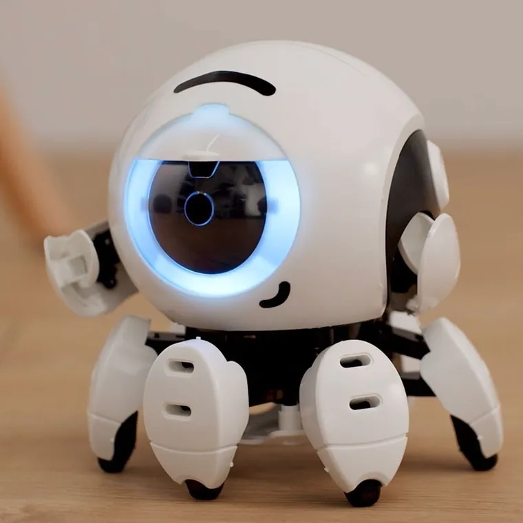 Kosmos, Bitsy, robot interaktywny, zestaw edukacyjny