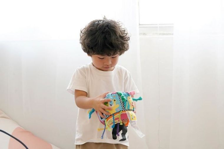 K's Kids, Muzyczny bębenek, instrument muzyczny