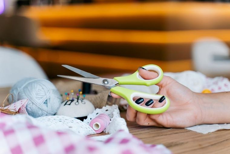 Kulig, nożyczki uniwersalne, zielone, 19,5 cm