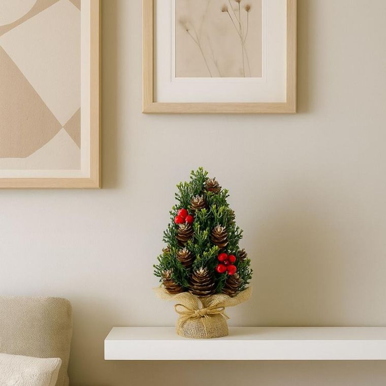 Lean Toys, choinka ozdobna, z jarzębiną, szyszkami, 17-10 cm