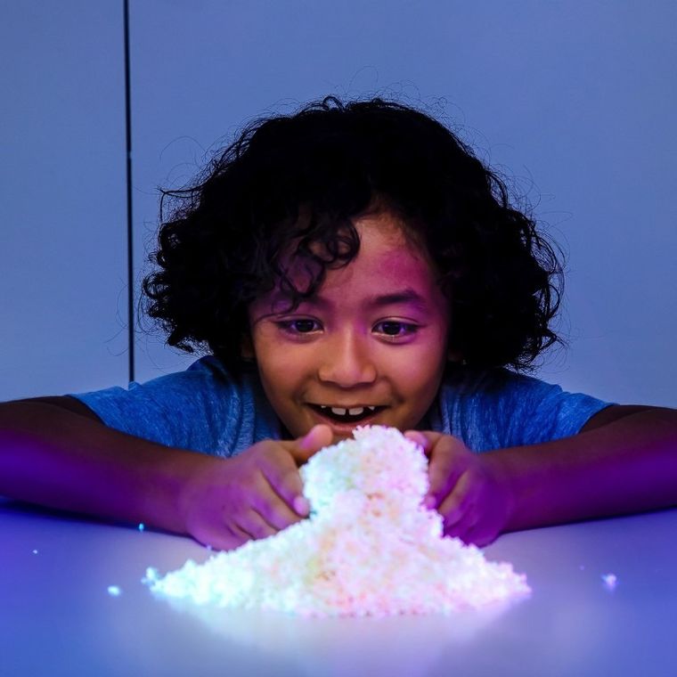 Learning Resources, Playfoam Pluffle, masa piankowa, świecąca w ciemności, 2 kolory