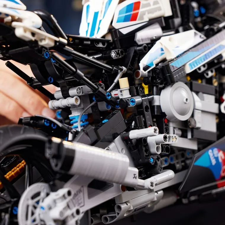 LEGO Technic, BMW M 1000 RR, 42130