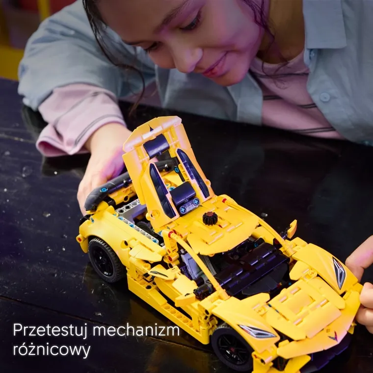 LEGO Technic, Chevrolet Corvette Stingray, 42205