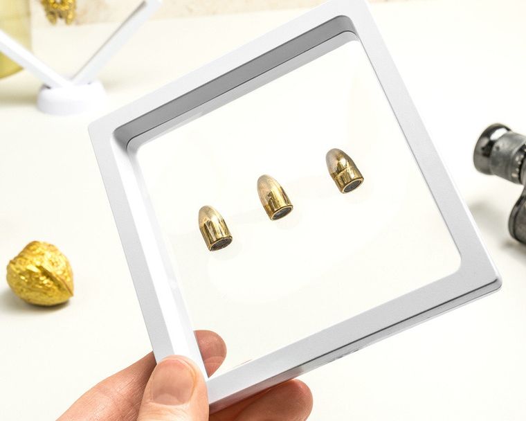 Lewitujące ramki wspomnień, białe