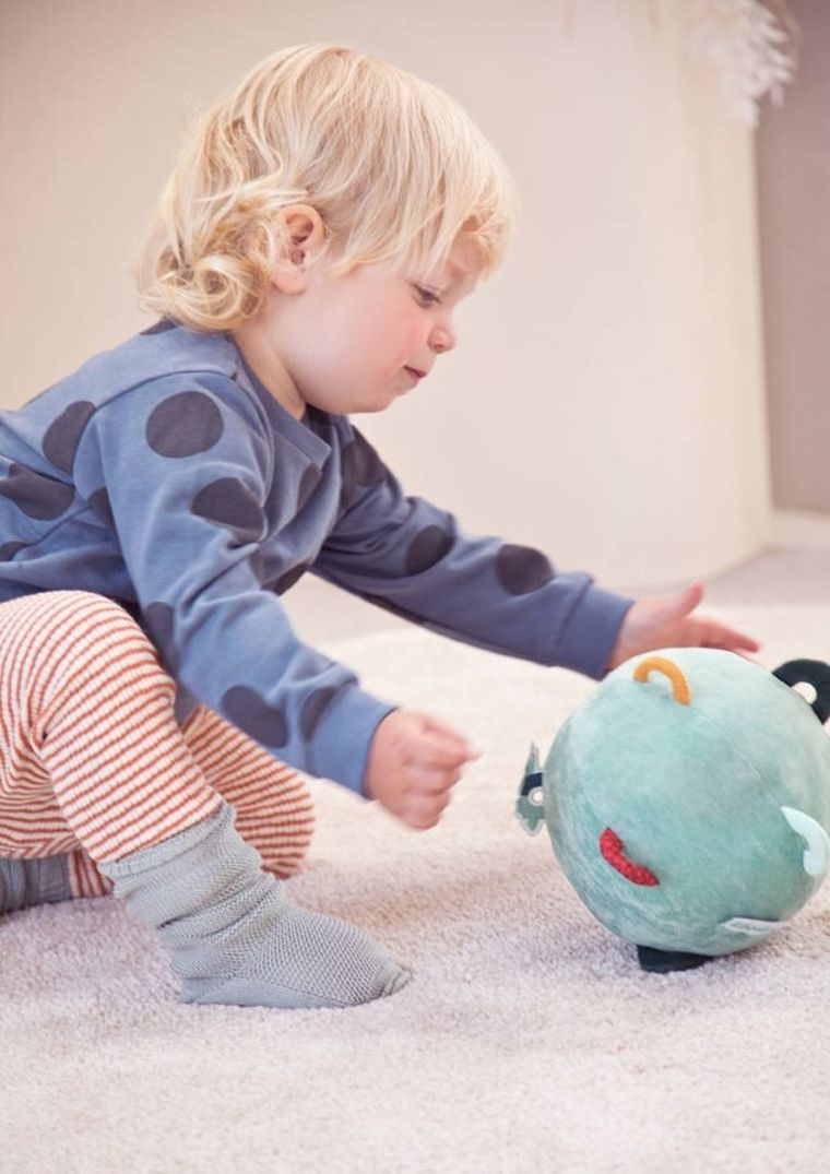 Lilliputiens, Smok Joe, piłeczka sensoryczna z dźwiękiem, 6m+