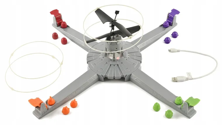 Lucrum Games, Ufodron, zręcznościowa gra familijna z latającym dronem