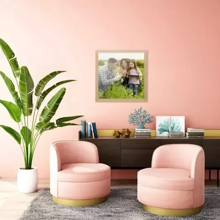 Malatec, ramka sosnowa, 28.5-28.5 cm