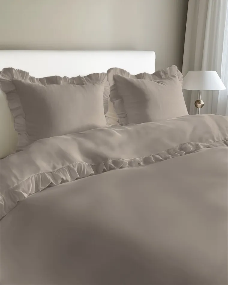 Mayamoo, pościel 3-częściowa z falbaną, taupe, 160-200 cm