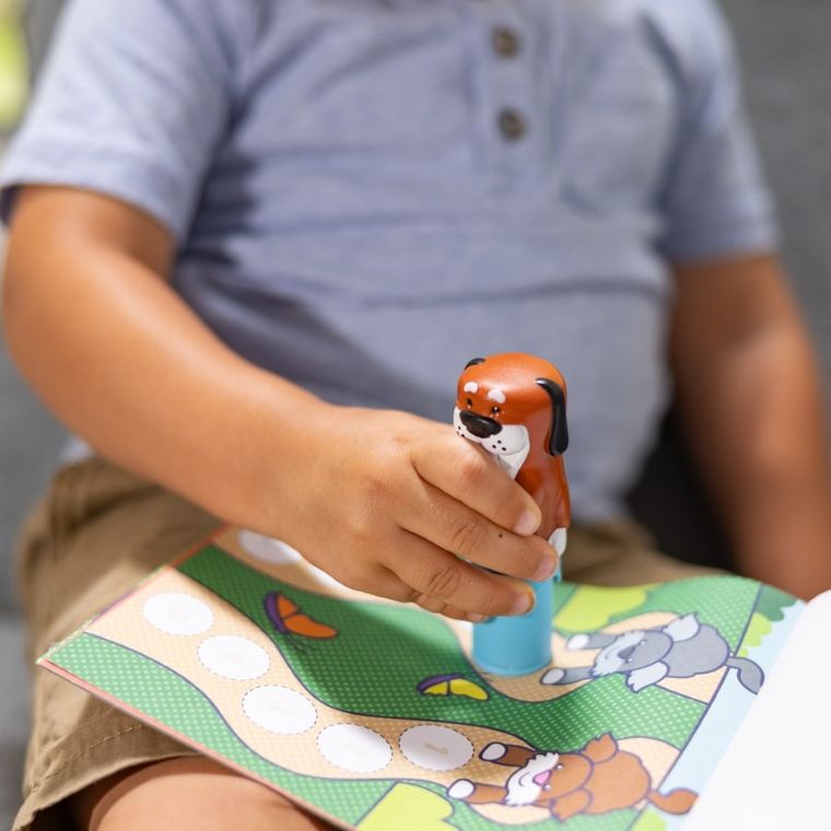 Melissa & Doug, Sticker Wow! stempel z naklejkami, Piesek