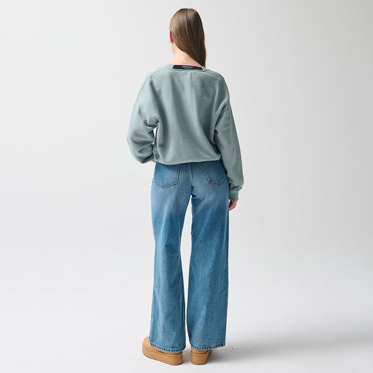 Miętowa bluza o kroju cropp NOWEAR