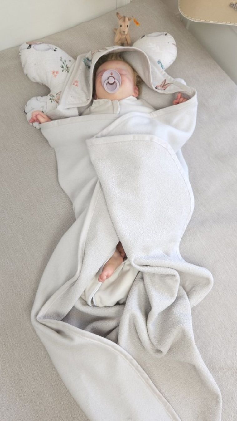 MimiNu, Karuzela, okrycie kąpielowe, termofrotte, beż, 100-100 cm