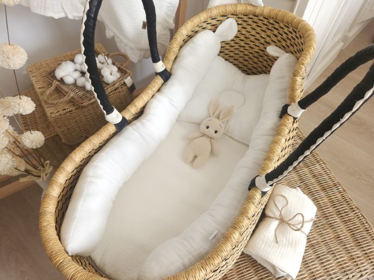 MimiNu, kokon, muślinowa poduszka ergonomiczna, śmietanka