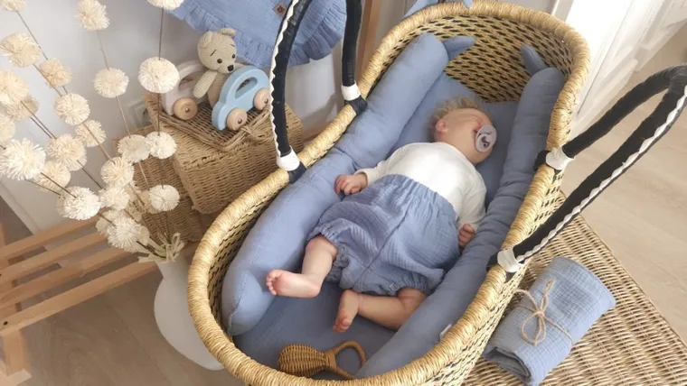 MimiNu, prześcieradełko do gondoli, kołyski Mojżesza, muślin, jeans, 35-80 cm