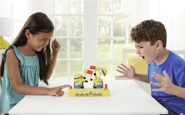 Minionki, Pokapon, gra zręcznościowa