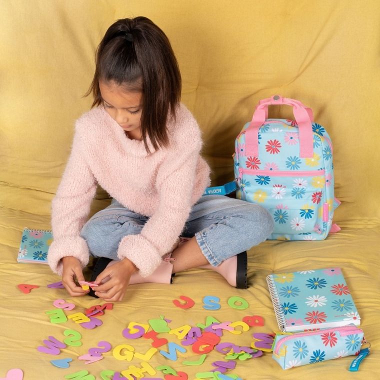 Miquelrius, piórnik tuba, stokrotki