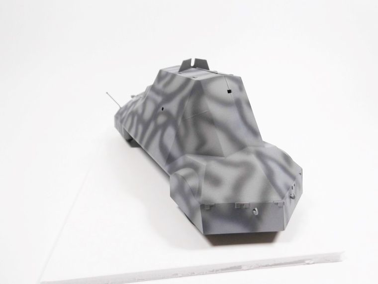 Mirage Hobby, samochód Pancerny KUBUŚ, model do sklejania