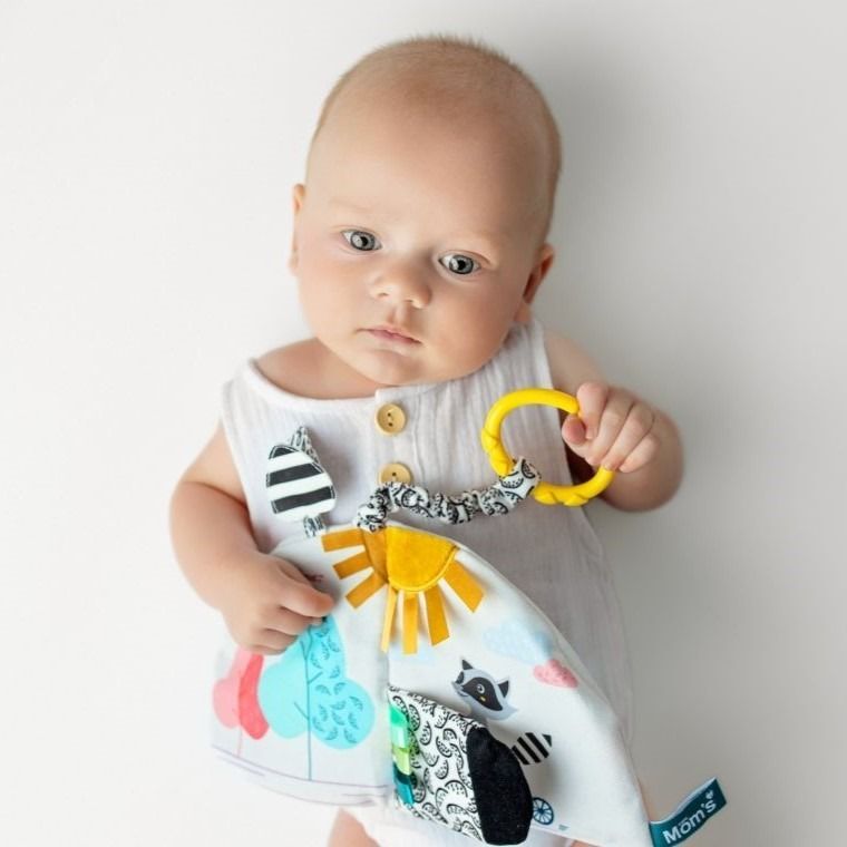 Mom's care, Szop Pedro, książeczka sensoryczna