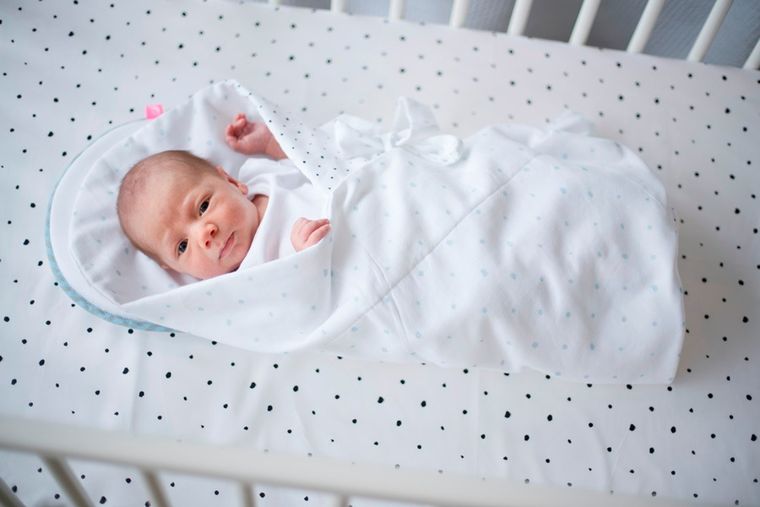 Motherhood, ECO Kropeczki Szare, rożek muślinowy