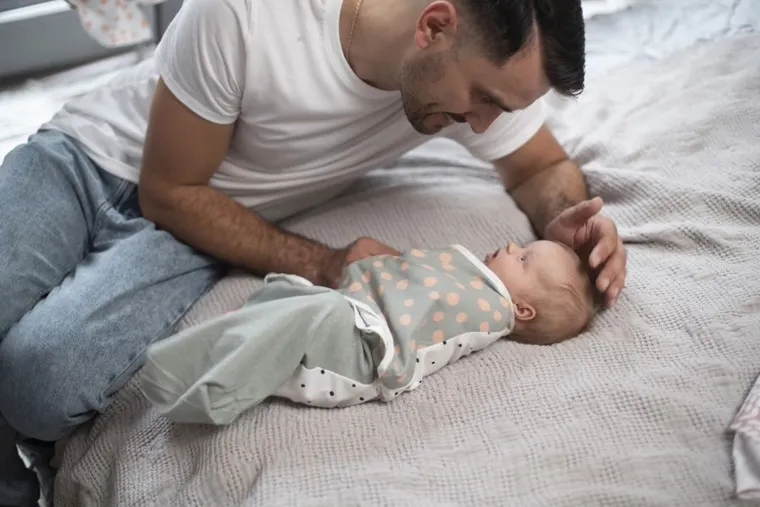 Motherhood, Kropy Różowe, otulak