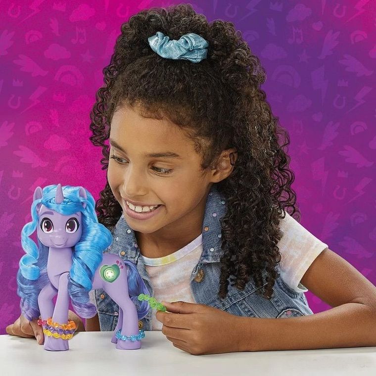 My Little Pony, Izzy Moonbow, figurka interaktywna