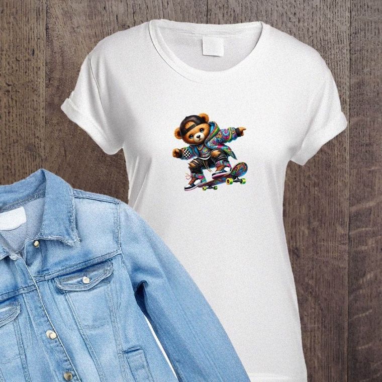 Naprasowanki, naplamki, Miś na deskorolce