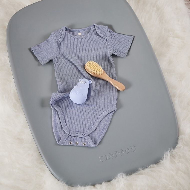 Nattou, Softy, miękka mata do przewijania bez BPA, Grey, 50-70 cm