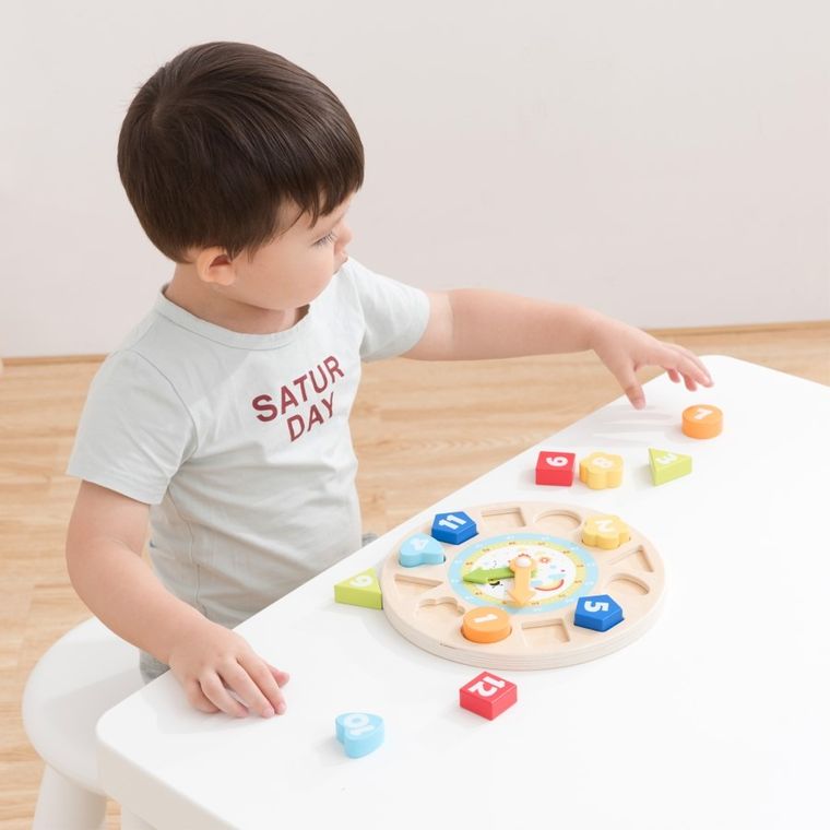 New Classic Toys, Puzzle Zegar, drewniana zabawka edukacyjna