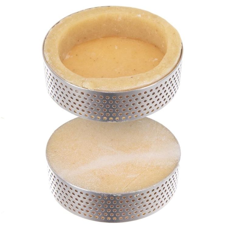 Orion, forma do tartaletek, stalowa, rant perforowany, 7 cm, 6 szt.