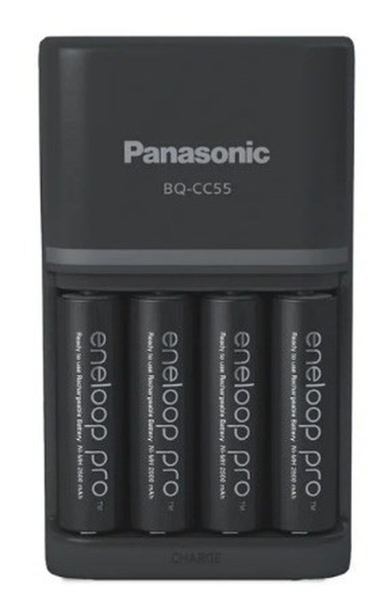 Panasonic, ładowarka SMARTPLUS + 4x AA Eneloop, akumulatorki, Pro 2500 mAh