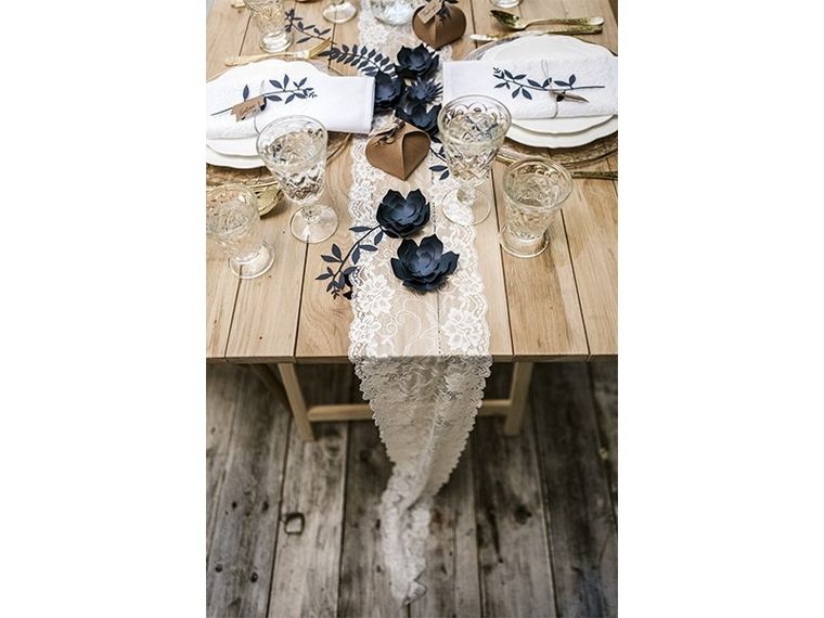 PartyDeco, koronka dekoracyjna, złamana biel, 18 cm, 9 m