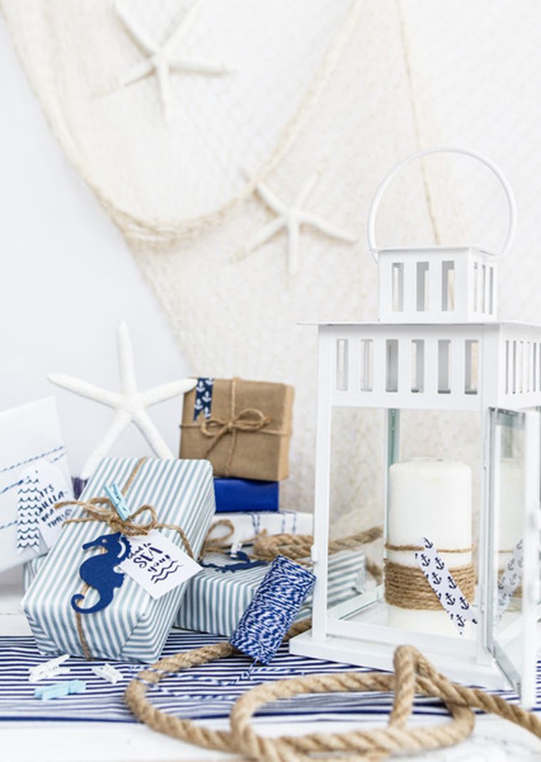 PartyDeco, ozdobne klamerki drewniane do dekoracji, białe, 20 szt.