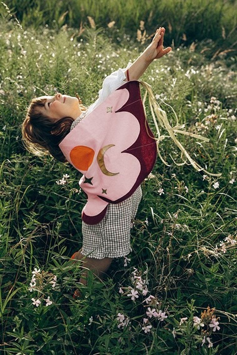 PartyDeco, strój, szkrzydła ćmy, 3-7 lat