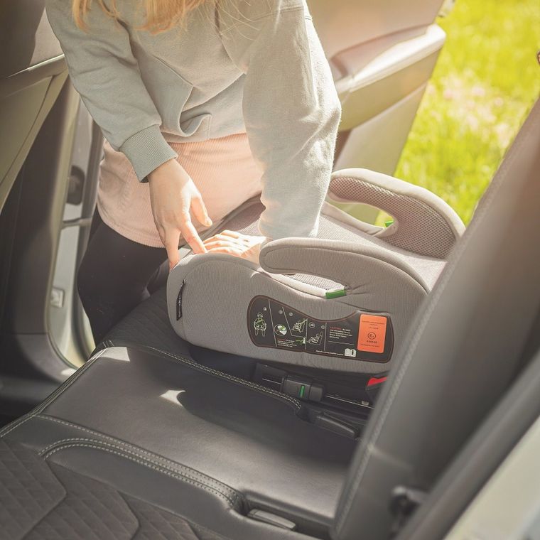 Petite&Mars, Optimus Pro, i-Size, podstawka samochodowa, black air, 125-150 cm