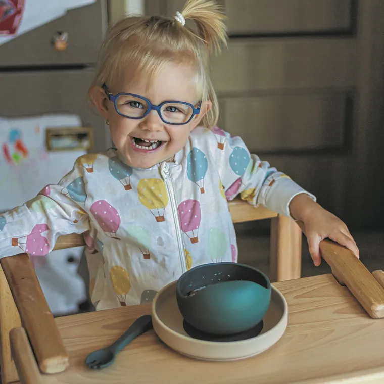 Petite&Mars, Take&Match, silikonowa miseczka z przyssawką, Misty Green, 6m+