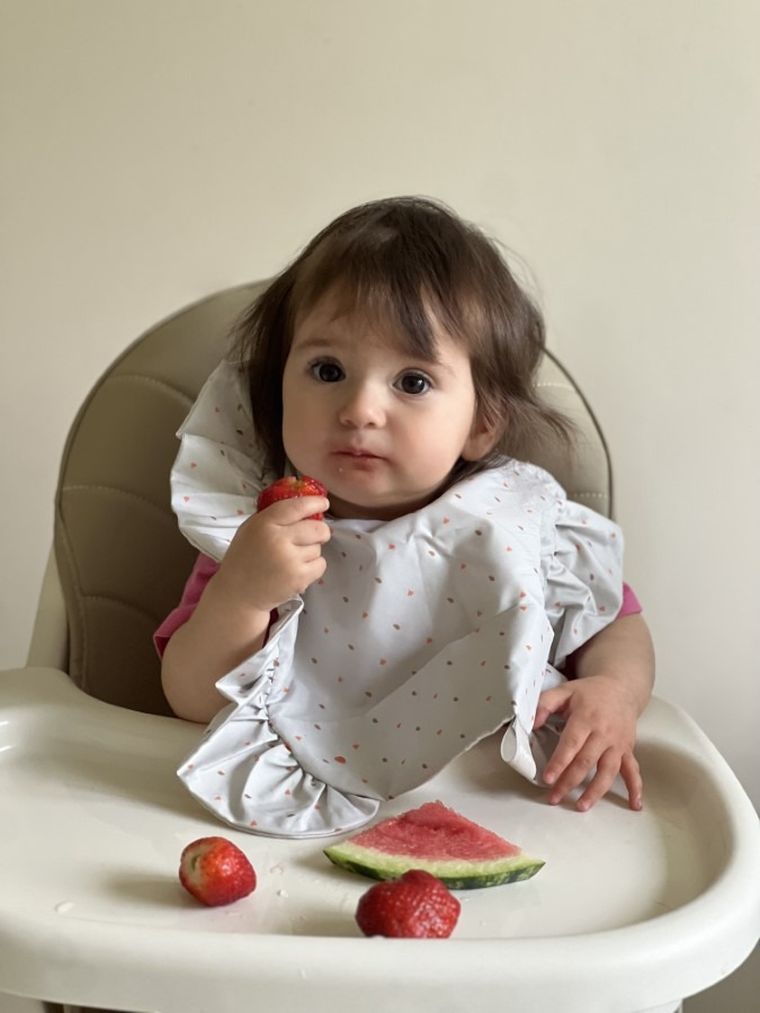 Piapimo, Foresta, śliniak z falbaną, beige