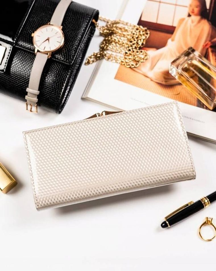 Portfel, beżowy, skórzany, Peterson