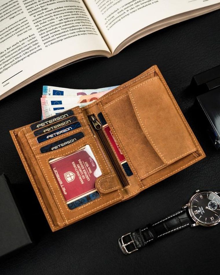 Portfel, brązowy, skórzany, Peterson