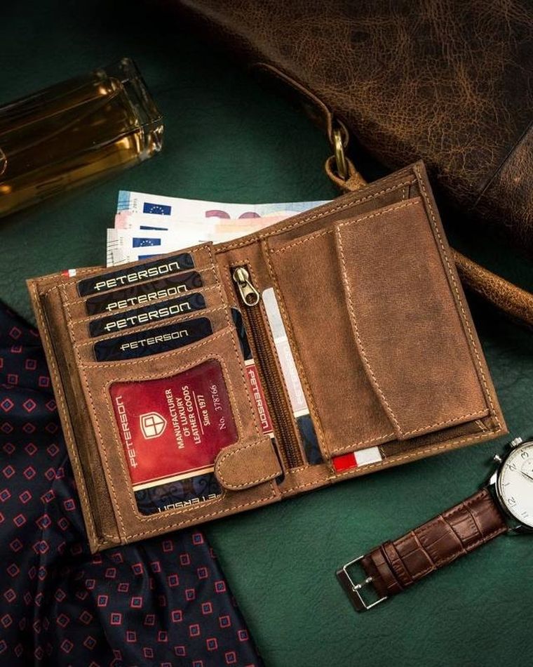 Portfel, brązowy, skórzany, Peterson